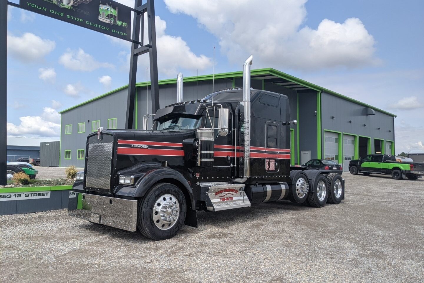 Noble Enterprises LF Truck Centre